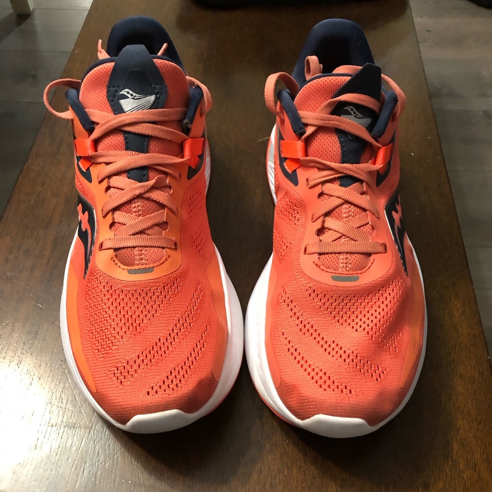 Women’s Saucony Guide 15 ‘Coral Orange/Navy size 10.5 - Picture 4 of 9